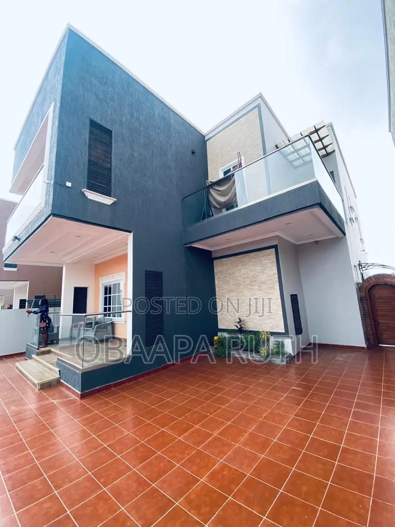 Furnished 4bdrm Duplex in East Legon for sale