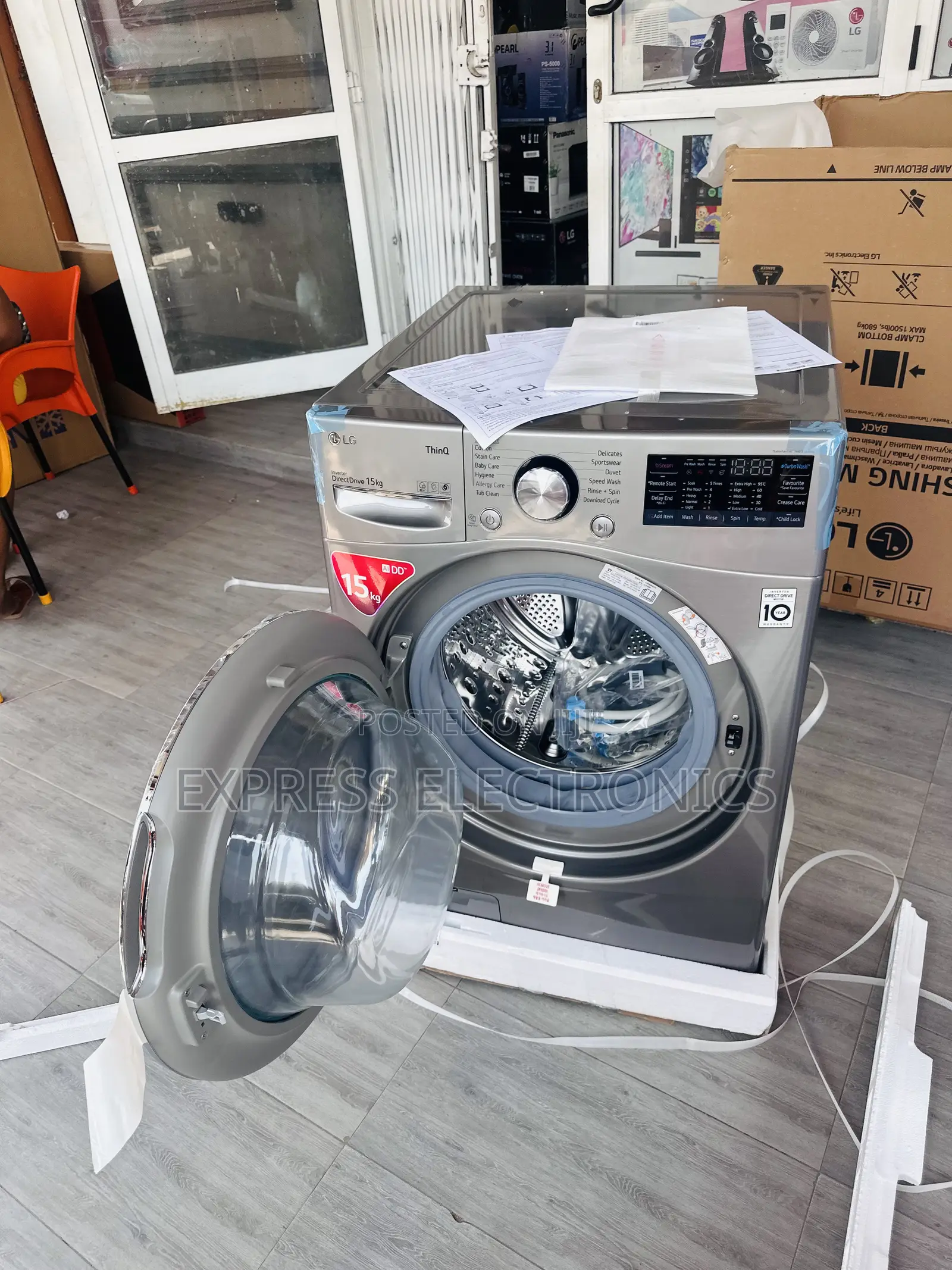 Call and Order F4V5RGP2T 10.5kg /7kg Washing Machine LG