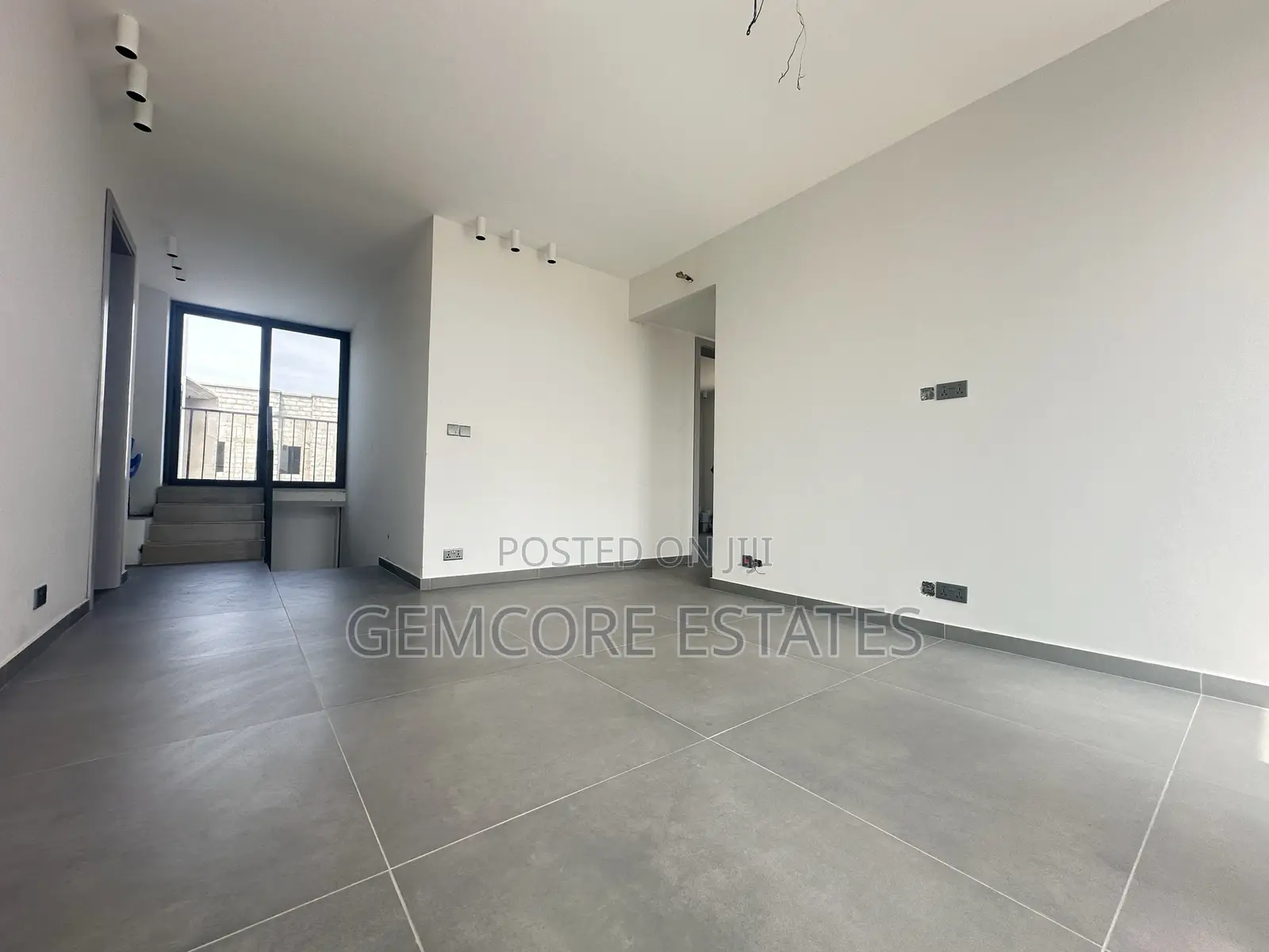 4bdrm Townhouse/Terrace in East Legon Hills for sale