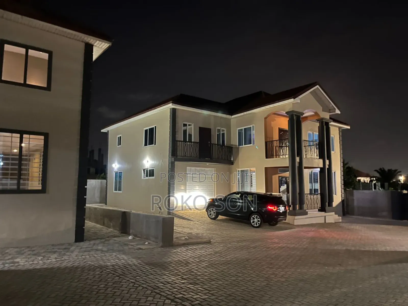4bdrm Duplex in Dr Roko, Accra Metropolitan for sale