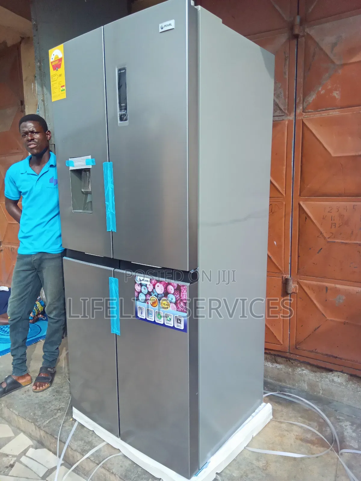 4 Door Fridge Inbuilt Dispenser 398 Litres