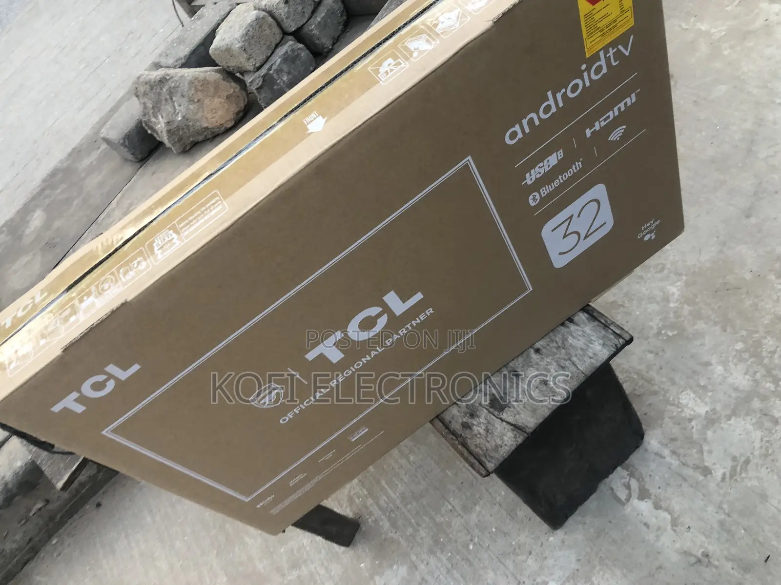 HDR Smart Andriod TCL Digital Satellite 32inches TV