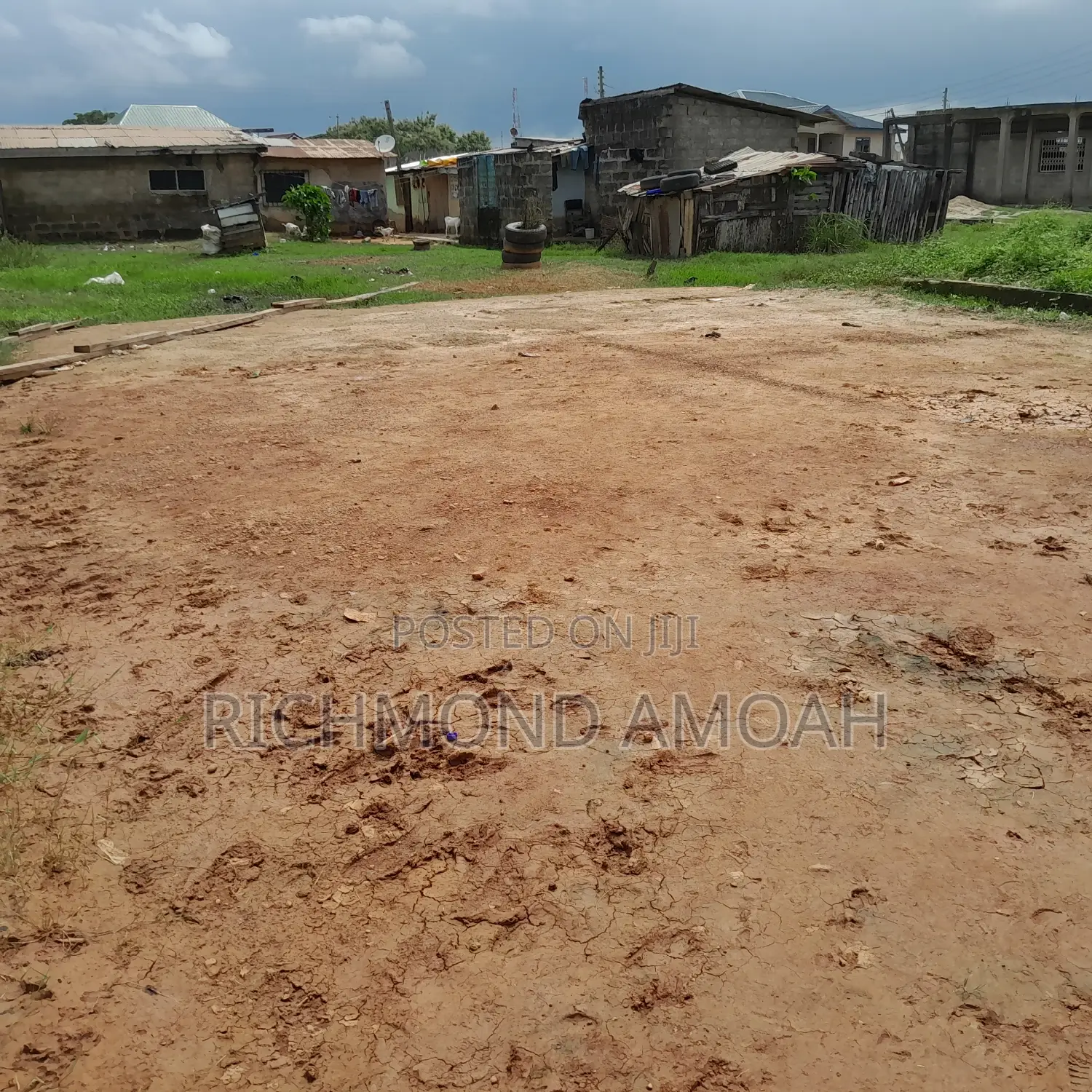 Half Plot for Sale at Kwesimintsim