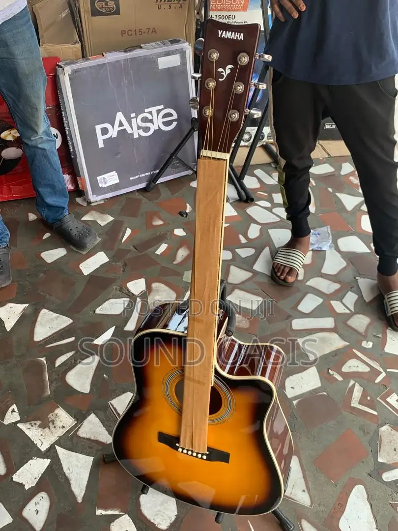 Yamaha Semi-Acoustic Guitar (Brown)