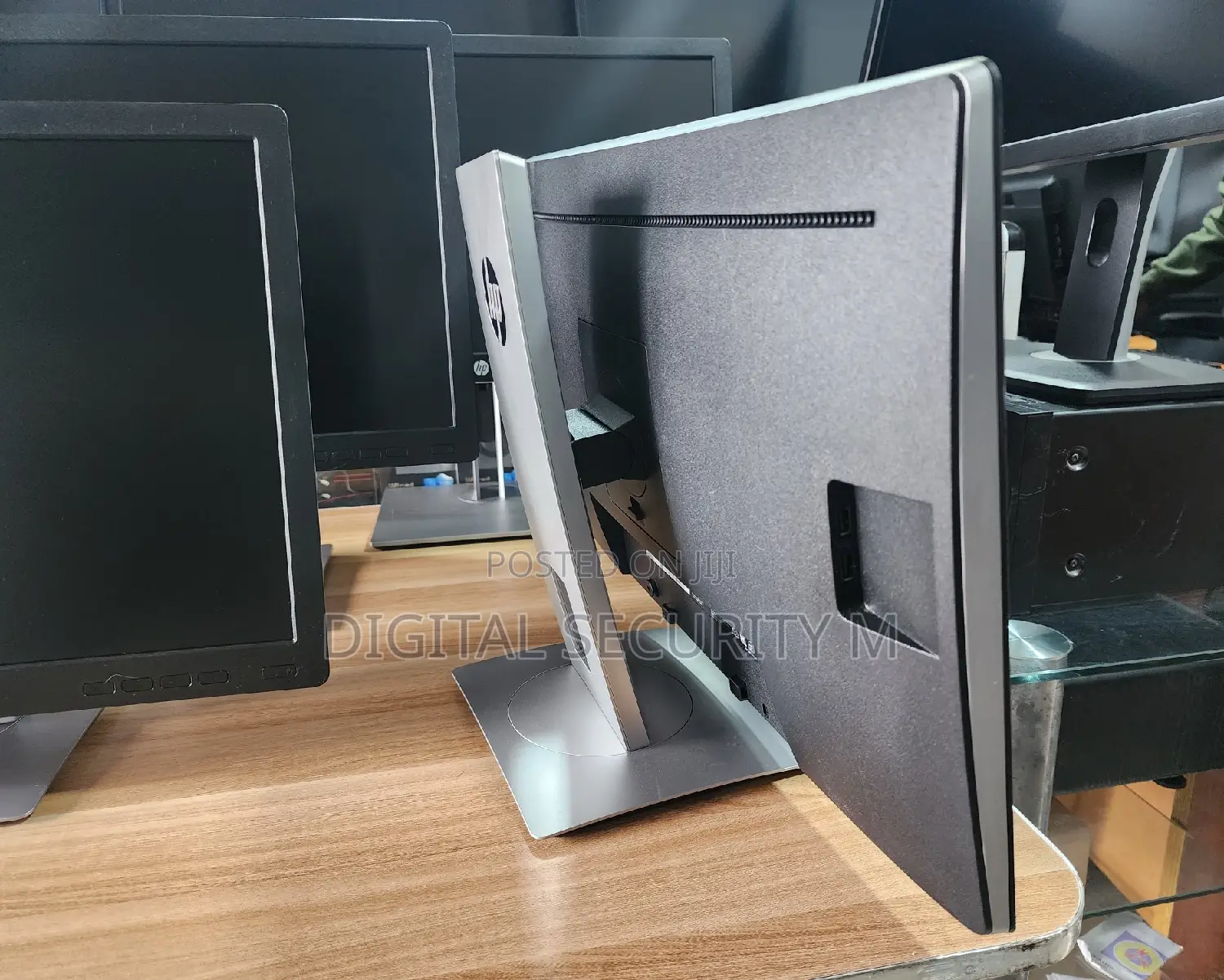 Professional Hp Monitor