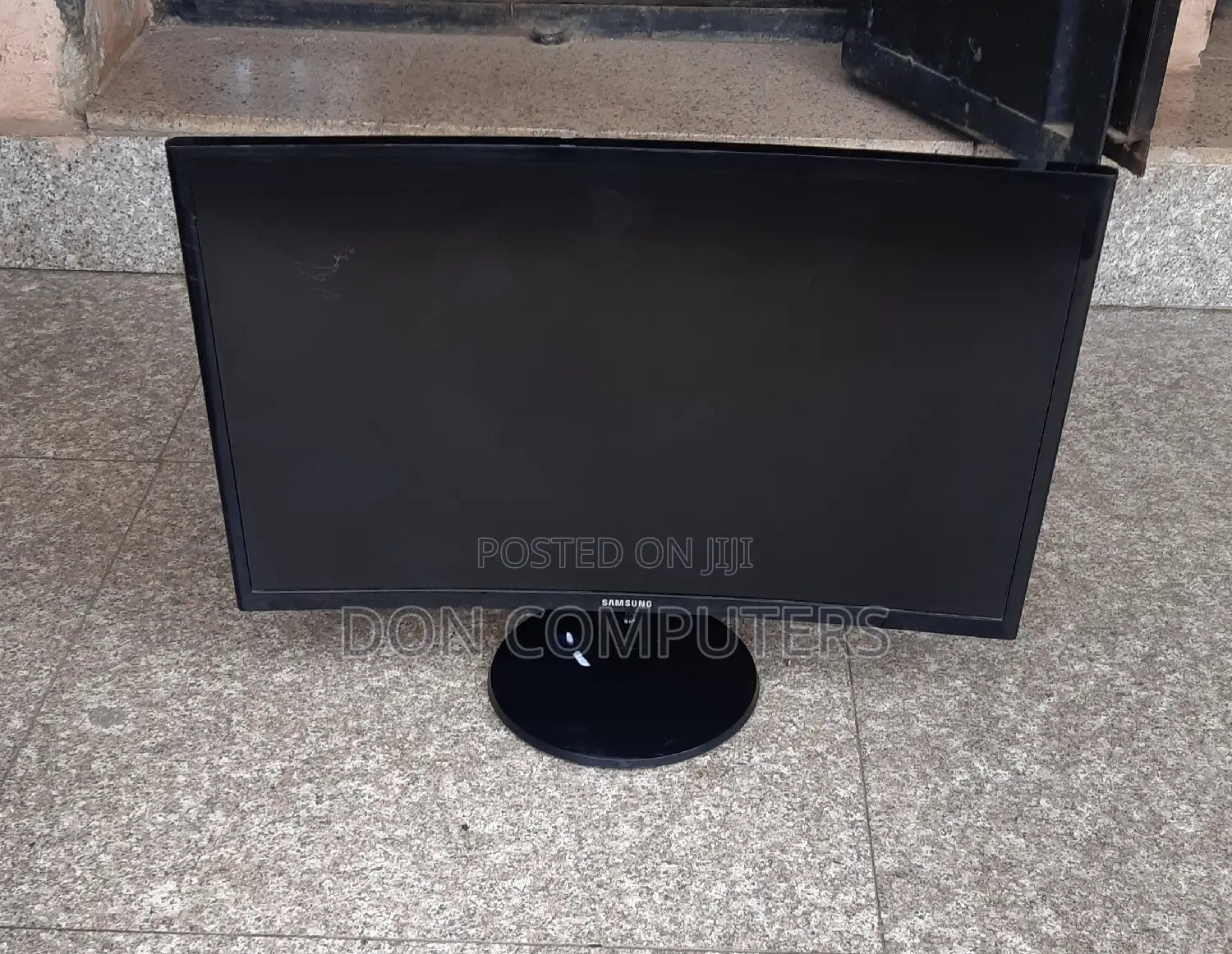 Samsung 24 Inches Curved Monitor