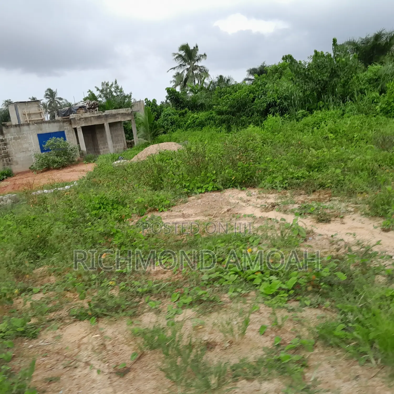 Half Plot for Sale at West Fijia