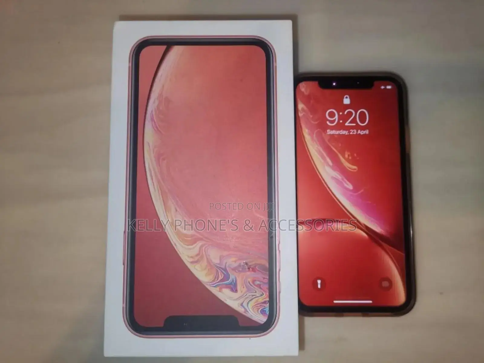 New Apple iPhone XR 64 GB Red