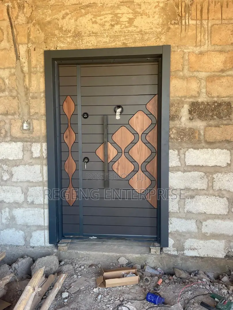 Heavy Doorco Security Door With Accessories
