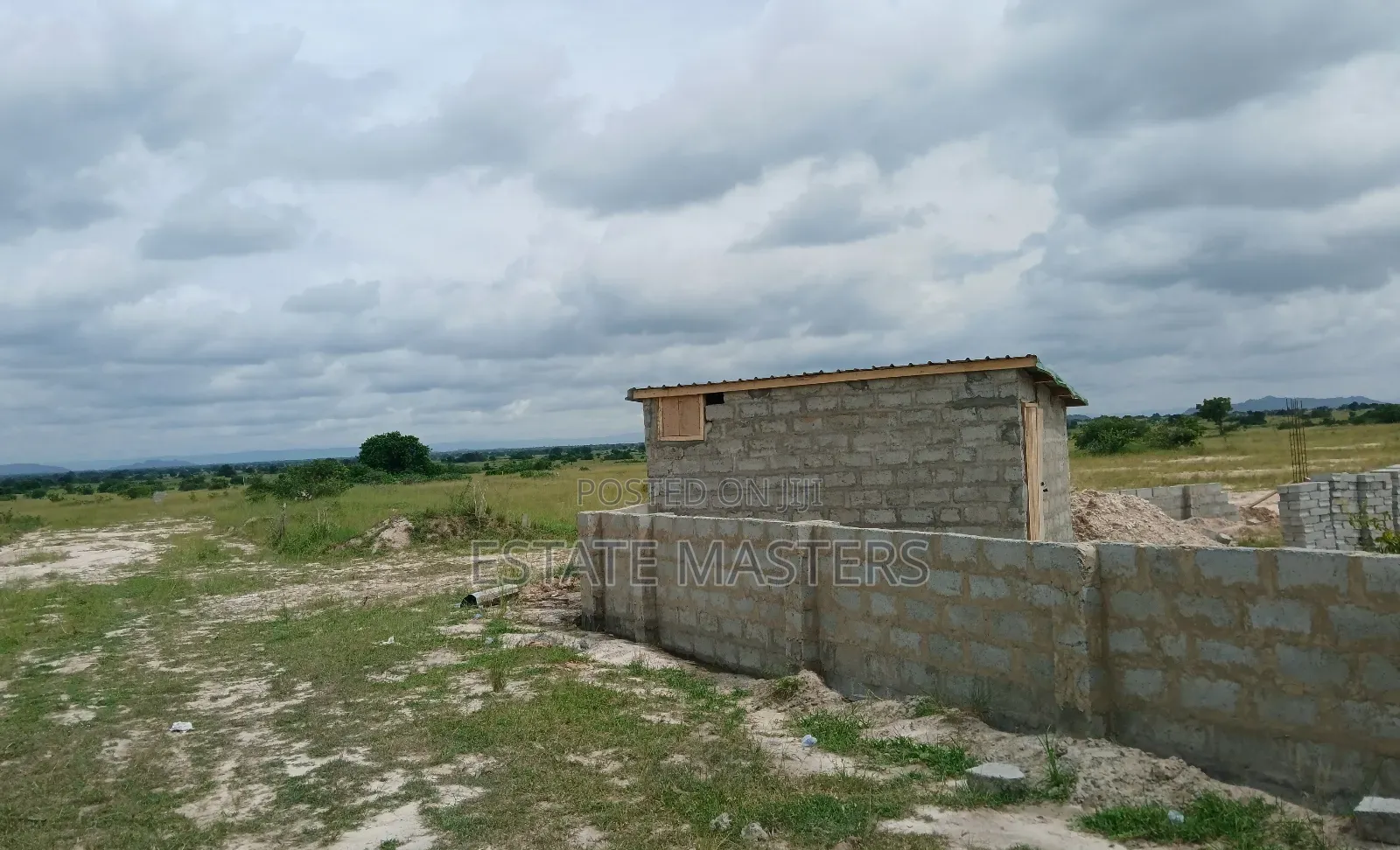 Juicy Plots at Ningo Prampram.