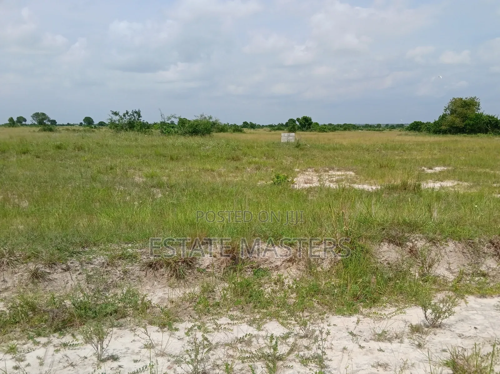 Land for Sale at Dwellys.