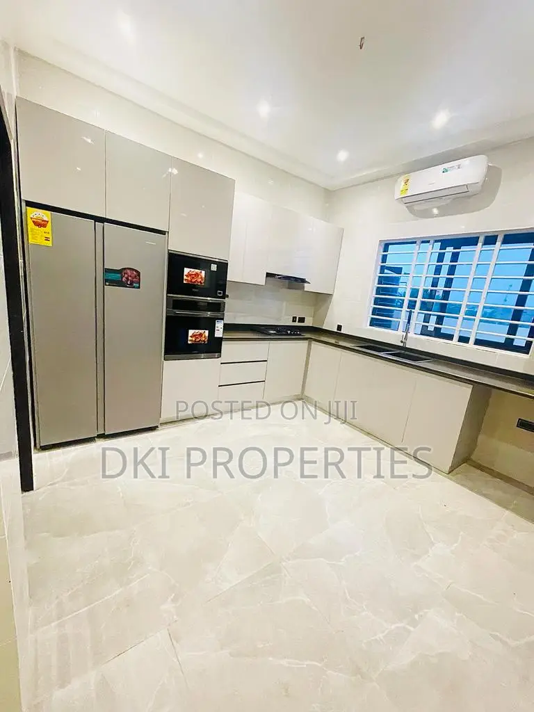 4bdrm House in Dki Properties, East Legon for sale