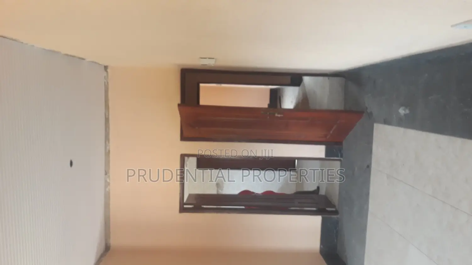 8bdrm House in West Legon for rent