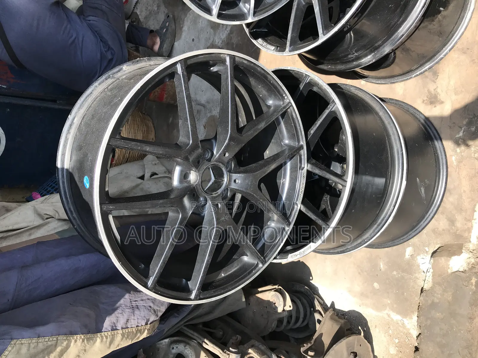 Mercedes Benz Alloy Rim Nineteen (19)