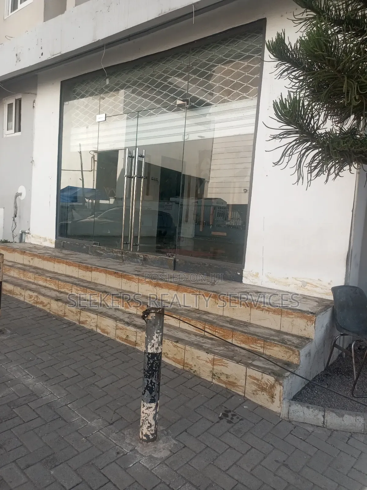 Shop for Rent at Osu Around Francis Hotel