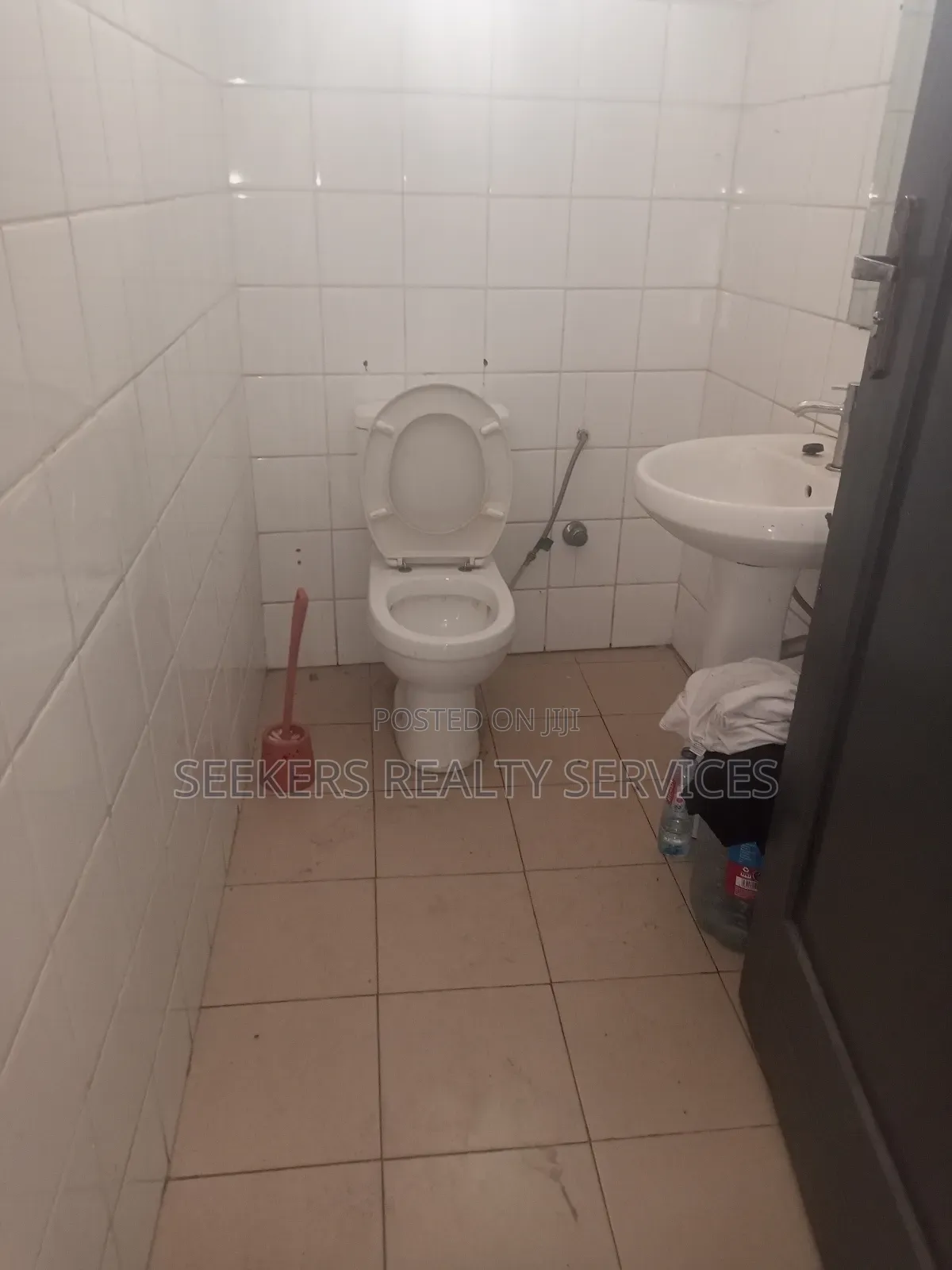 Shop for Rent at Osu Around Francis Hotel