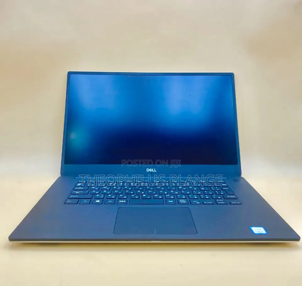 New Laptop Dell Precision 5530 8GB Intel Core I7 SSD 256GB
