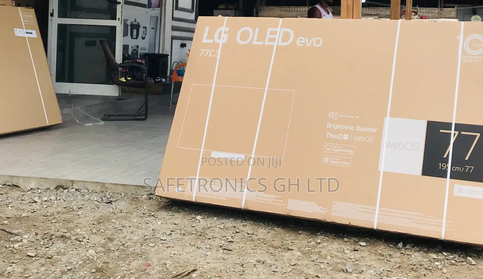 77 Inches Glossy OLED Smart UHD Crystal Television 