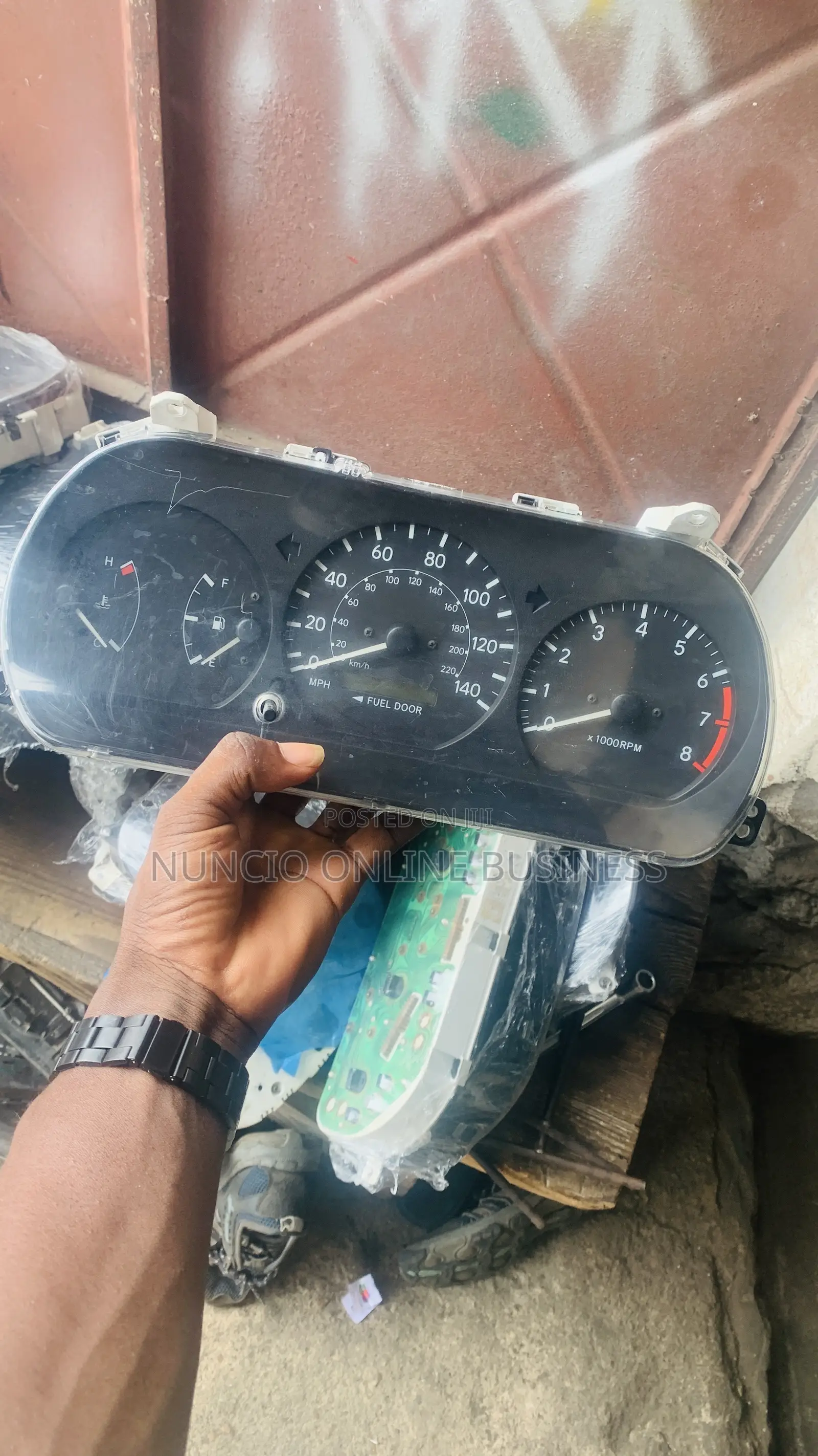Toyota Camry 1998 Meterboard
