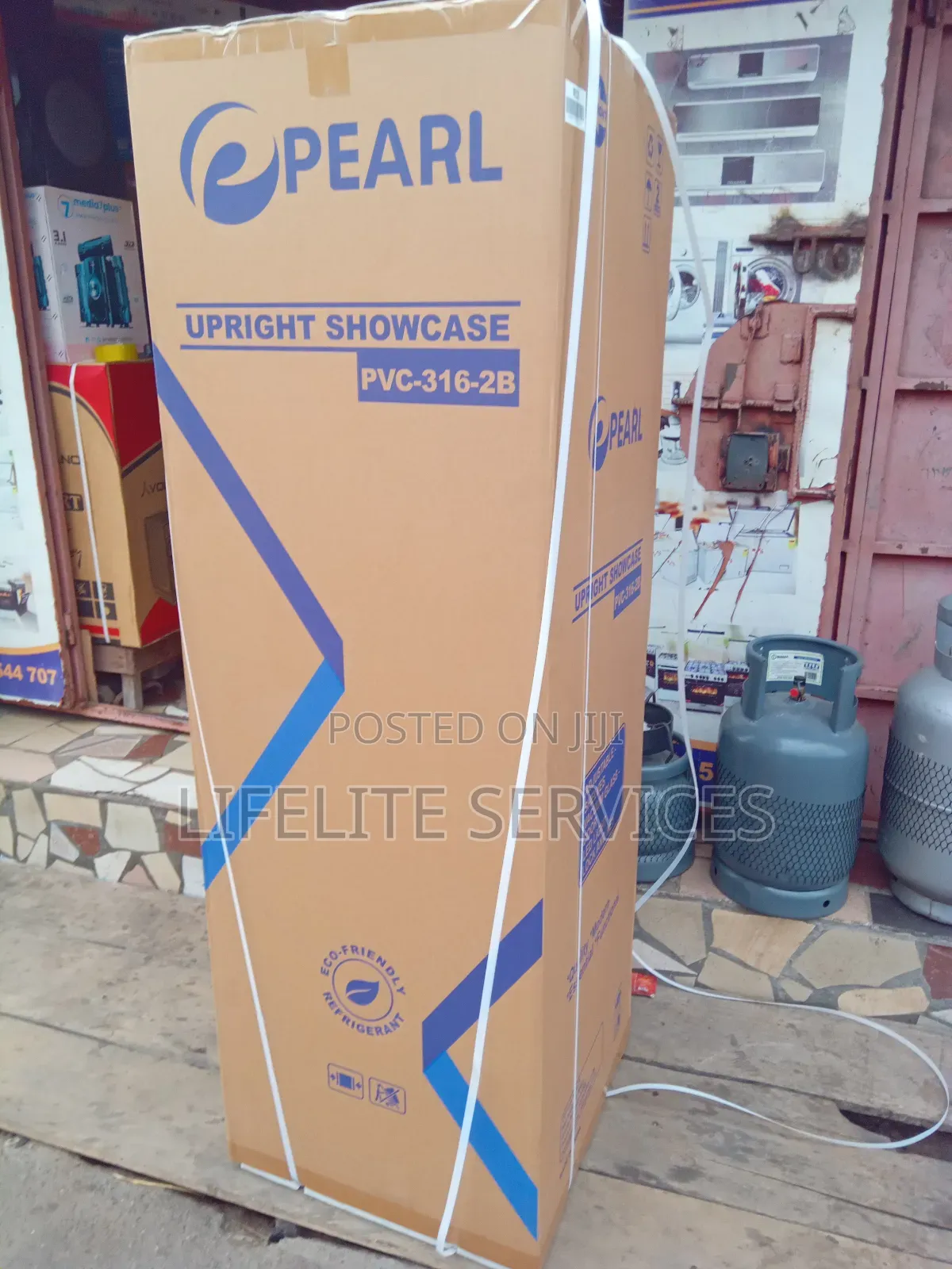 235 Litres Showcase Display Fridge Pearl