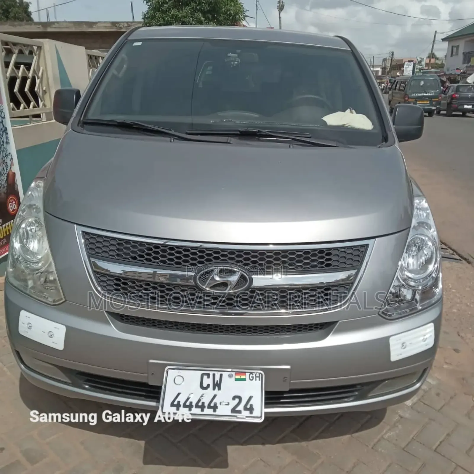 Car Rentals- 11 Seats Bus for Rent in Ghana Hyundai H1