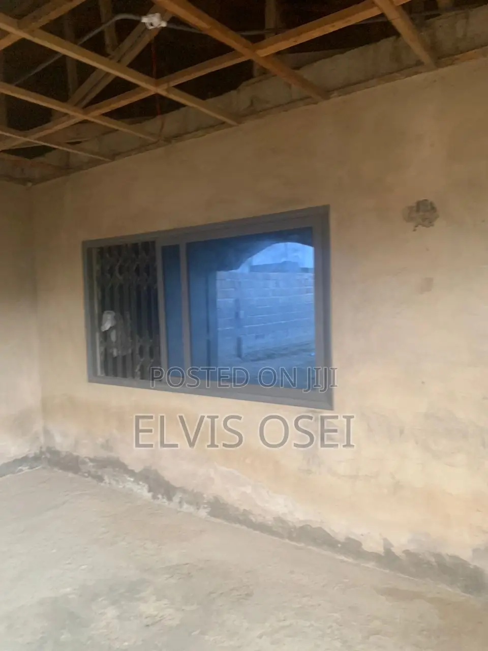 3bdrm House in Amasaman Melcom, Accra Metropolitan for sale