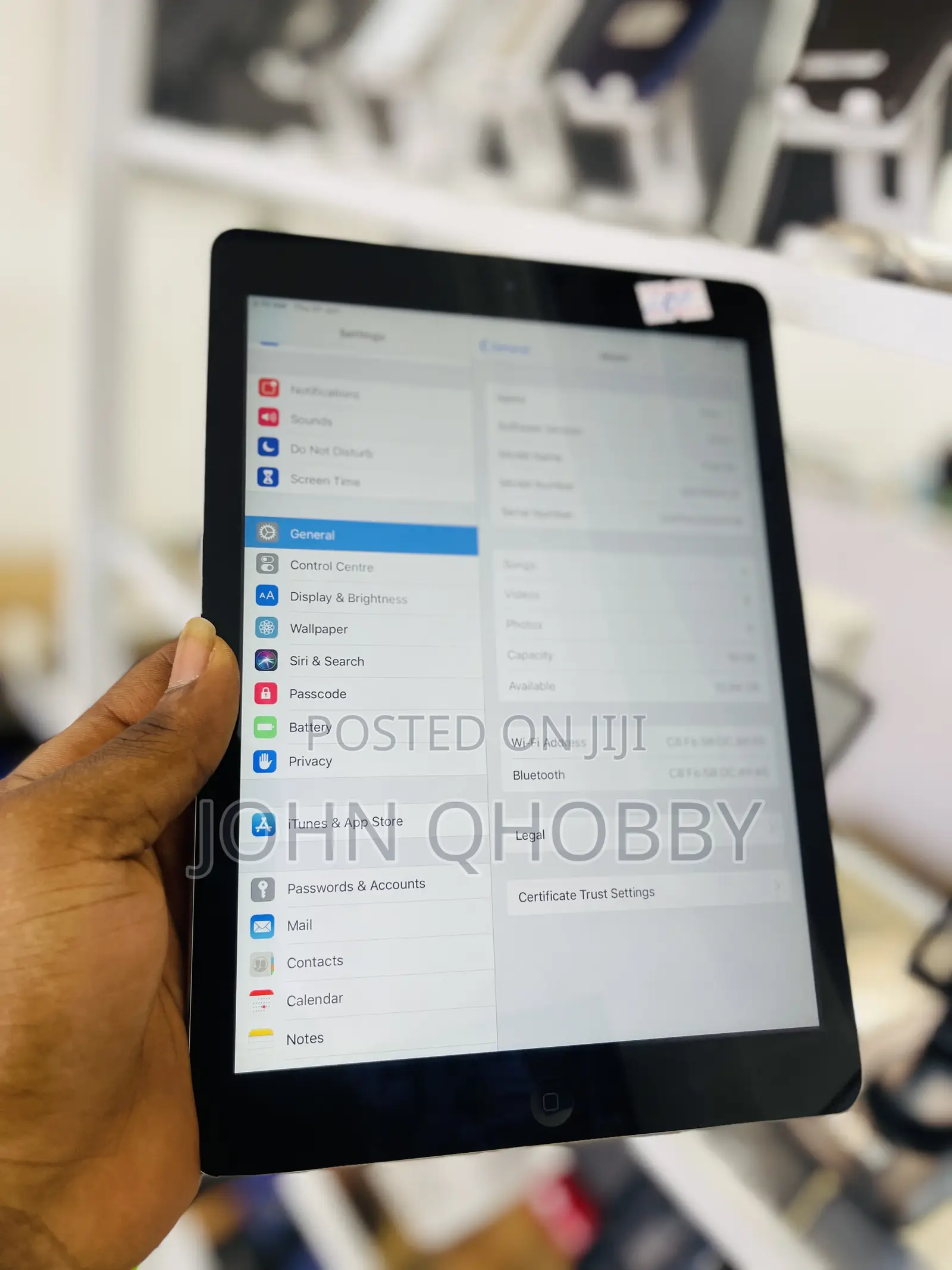 Apple iPad Air 16 GB Gray