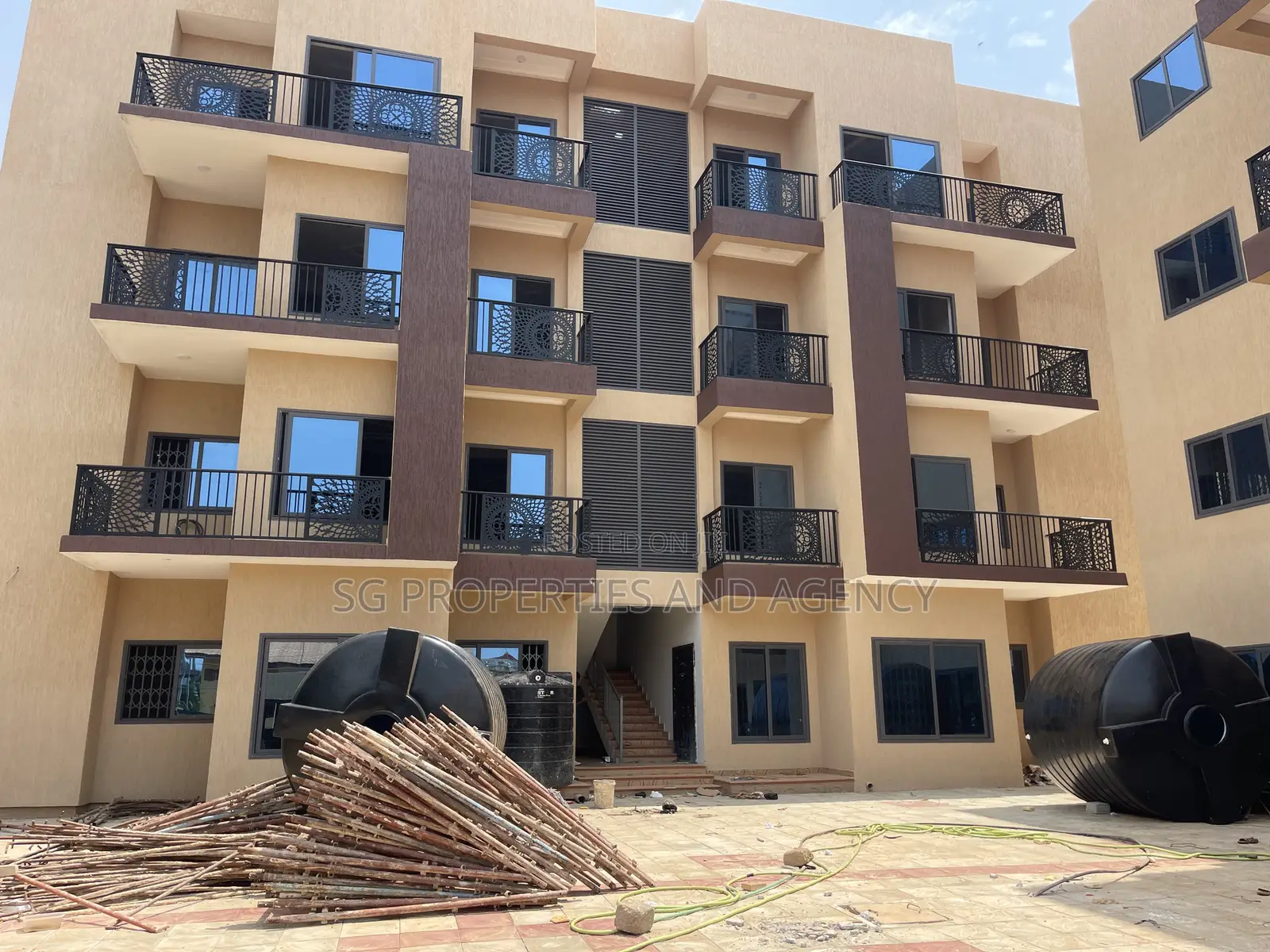2bdrm Apartment in Manet, Spintex for rent