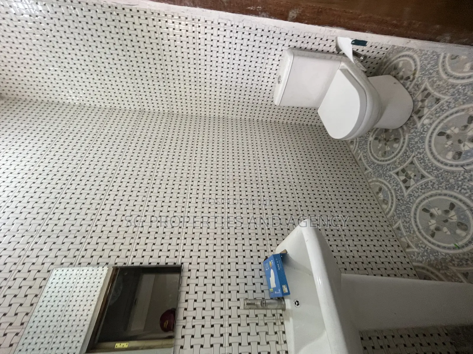 2bdrm Apartment in Manet, Spintex for rent