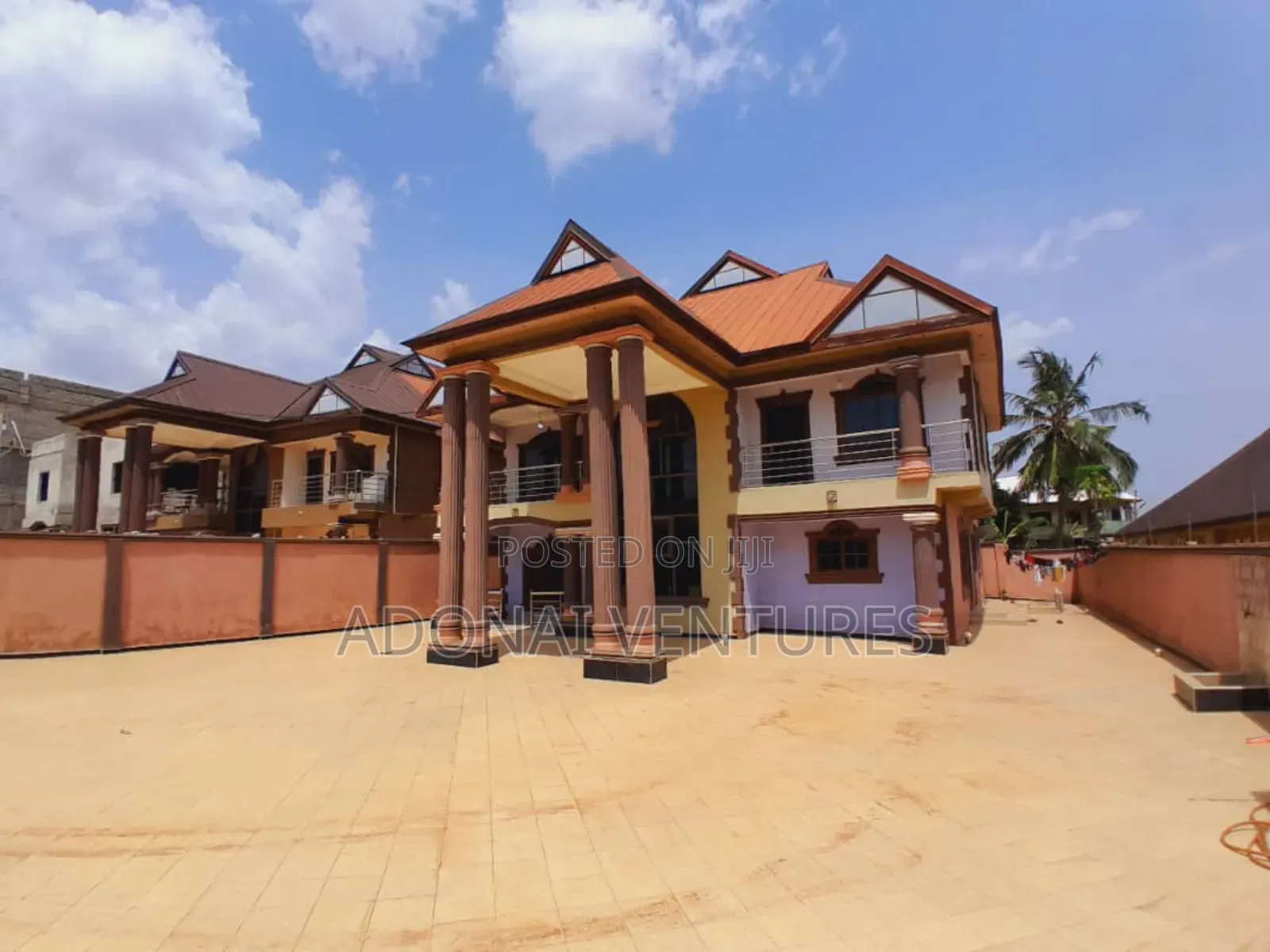 6bdrm House in Afrancho Krobo, Kumasi Metropolitan for sale