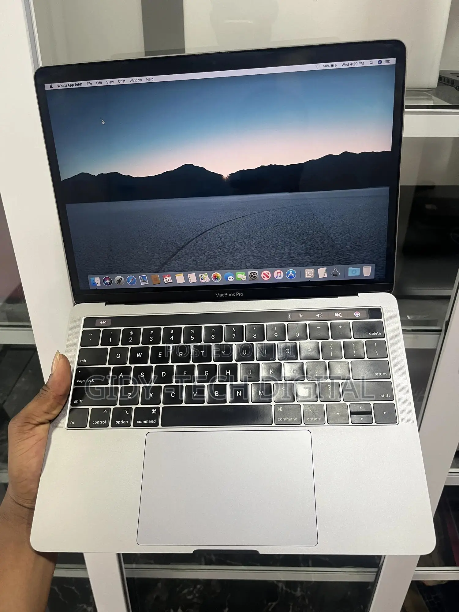 Laptop Apple MacBook Pro 2019 8GB Intel Core I5 SSD 256GB