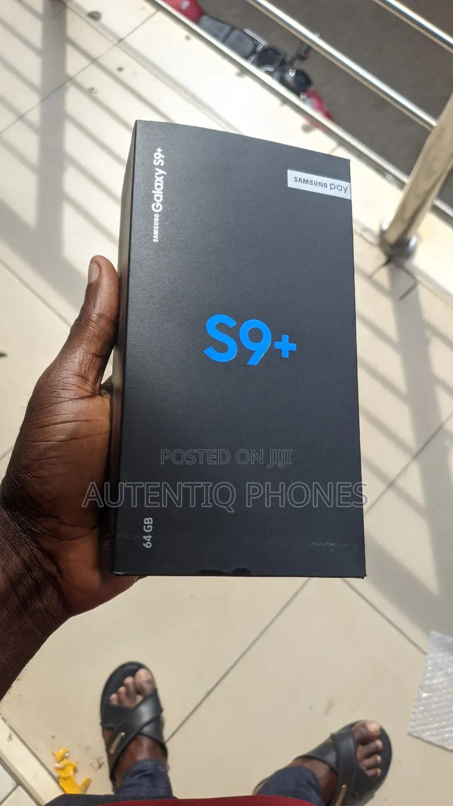 New Samsung Galaxy S9 Plus 64 GB Black