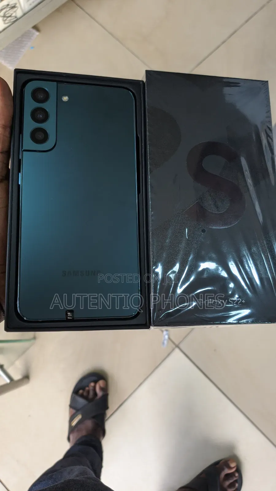 New Samsung Galaxy S22+ 5G 128 GB Green