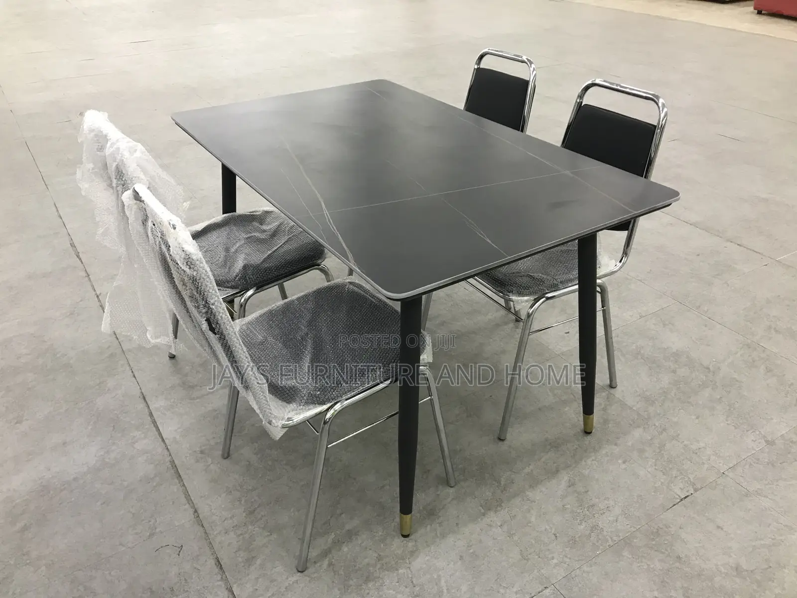 Marble Dining Set(4 Chairs)