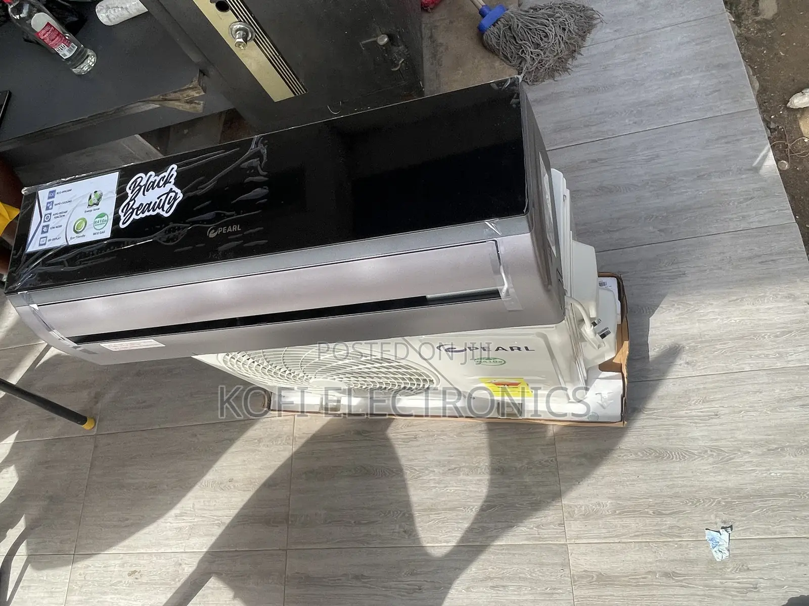 Pearl 2.5HP R410a Split Black Beauty Air Conditioner