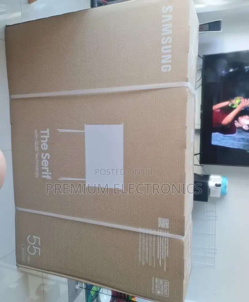 Power of Innovation SERIF Samsung 55" UHD QLED TV