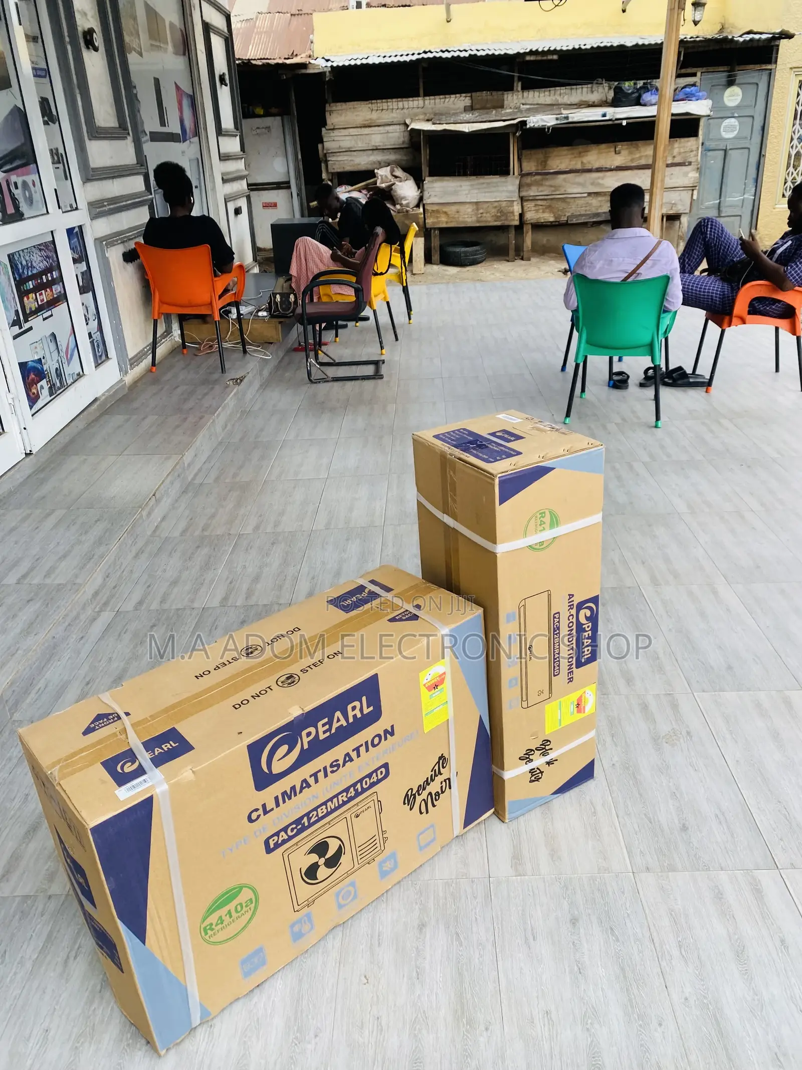 Sealed in Box Pearl 2.5hp R410 Split Ac(White).