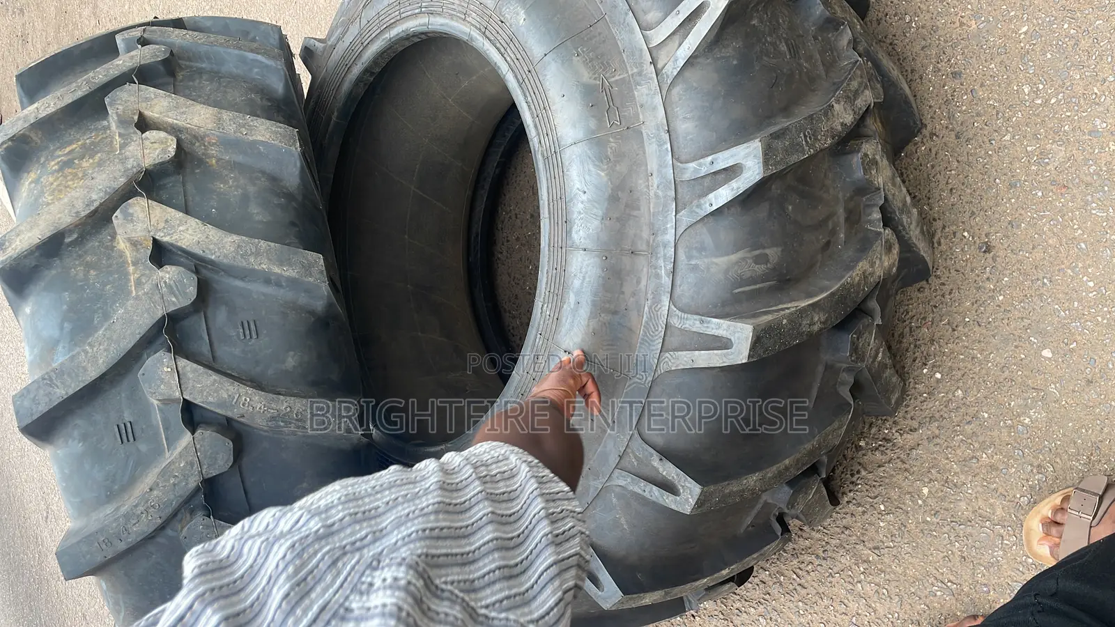 18.4-26 Backhoe Tyres