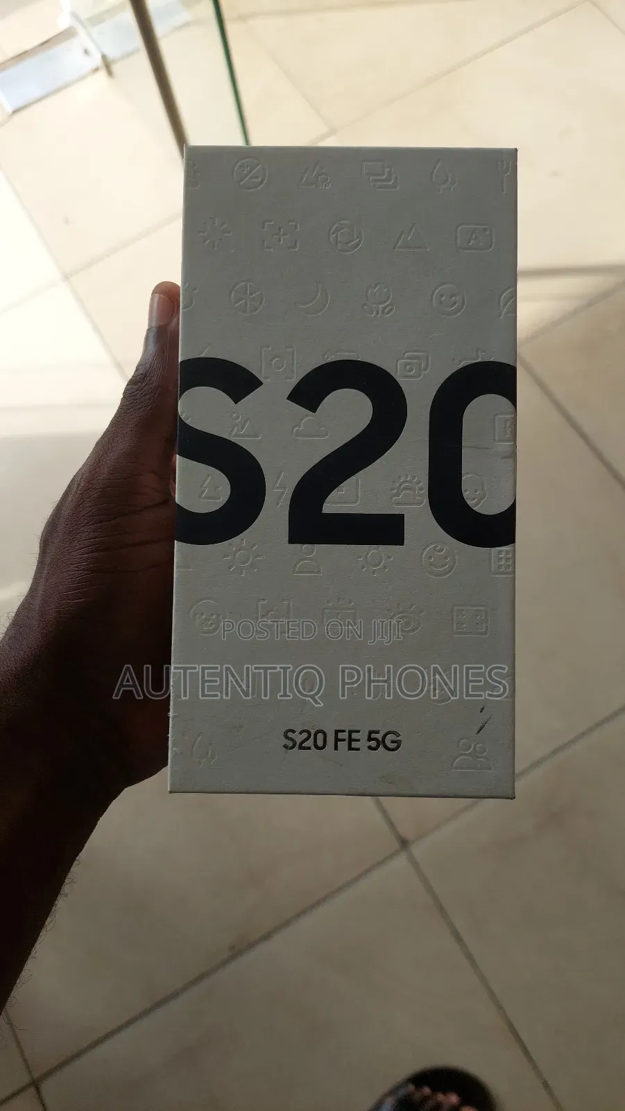 New Samsung Galaxy S20 FE 128 GB Blue