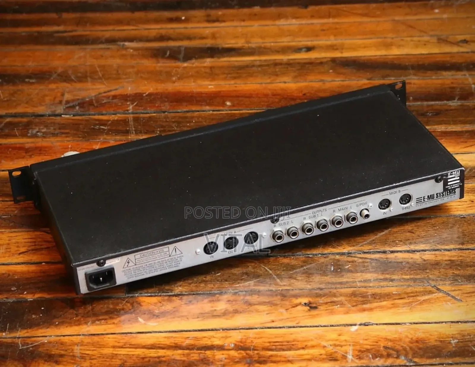 Synthesizer E-Mu Proteus 2000