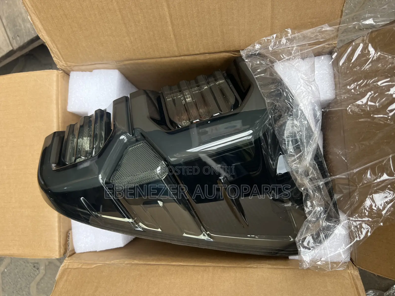 Hilux Spec Smoked Led Taillights 2016 2017 2018 2019 2020