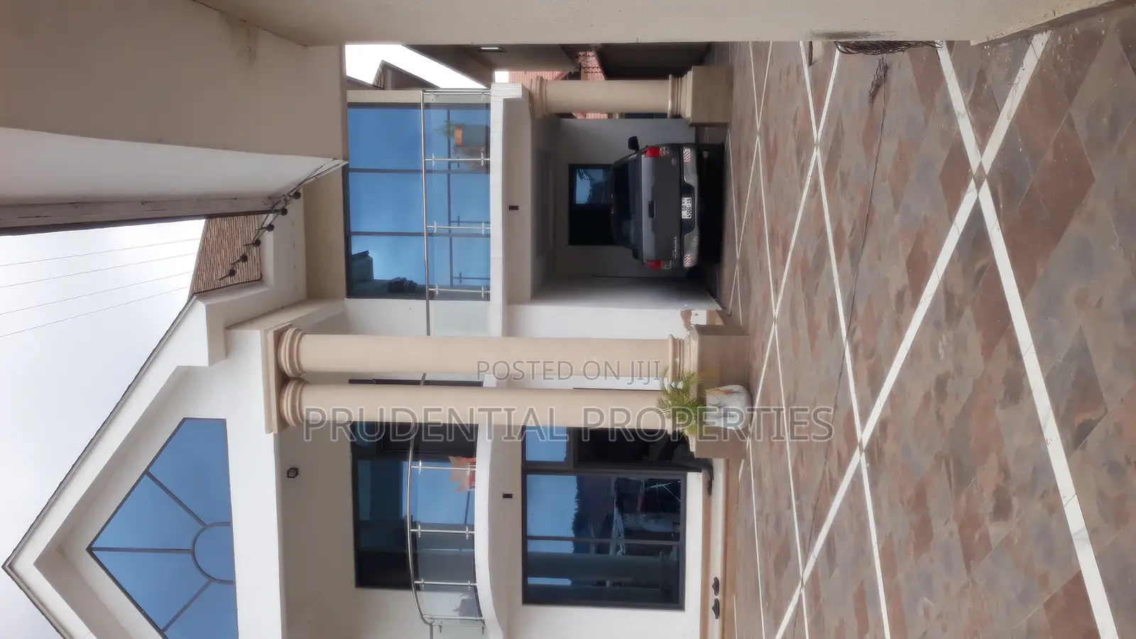 5bdrm House in West Legon for sale