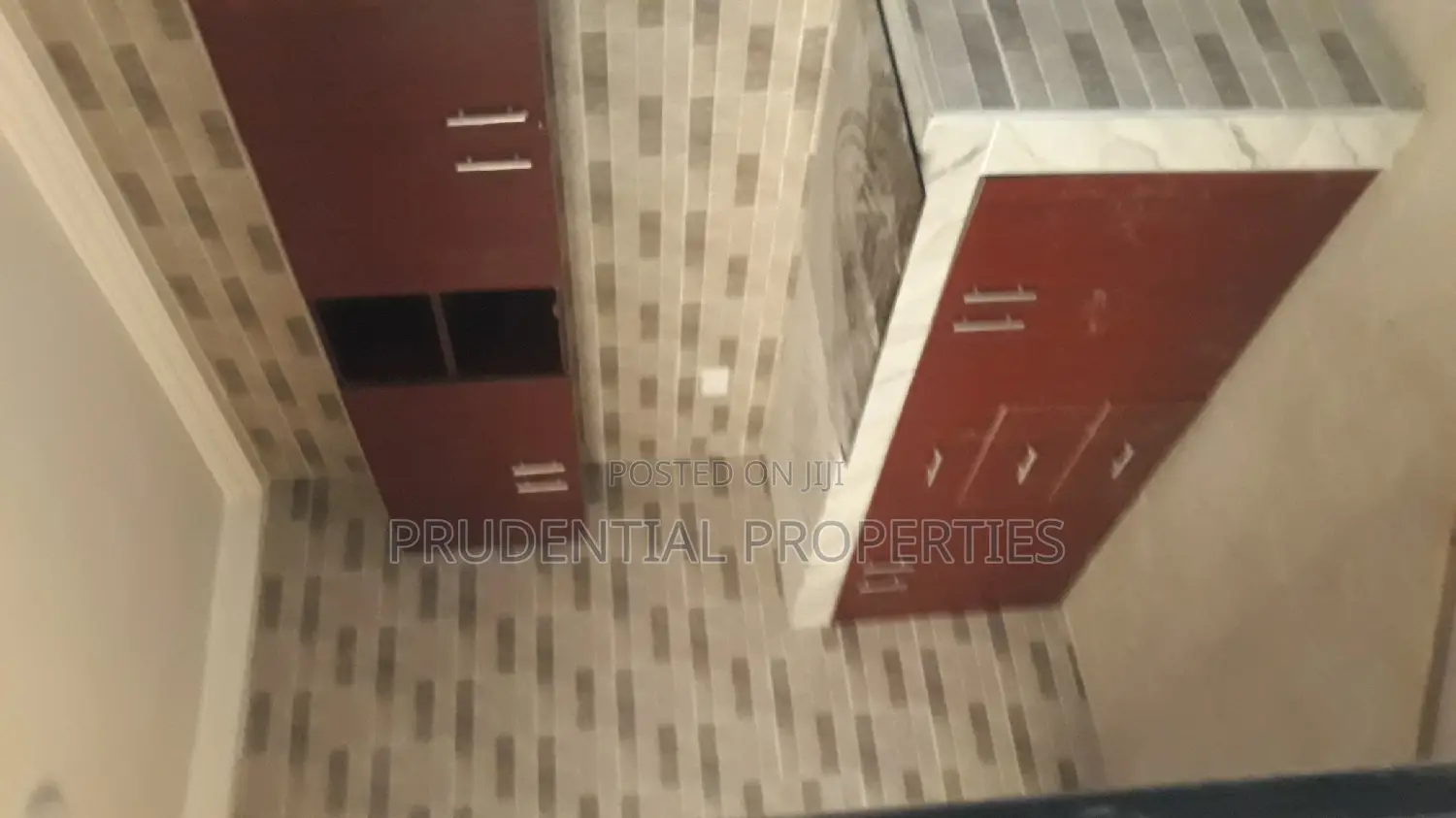 2bdrm Apartment in Awoshie for rent