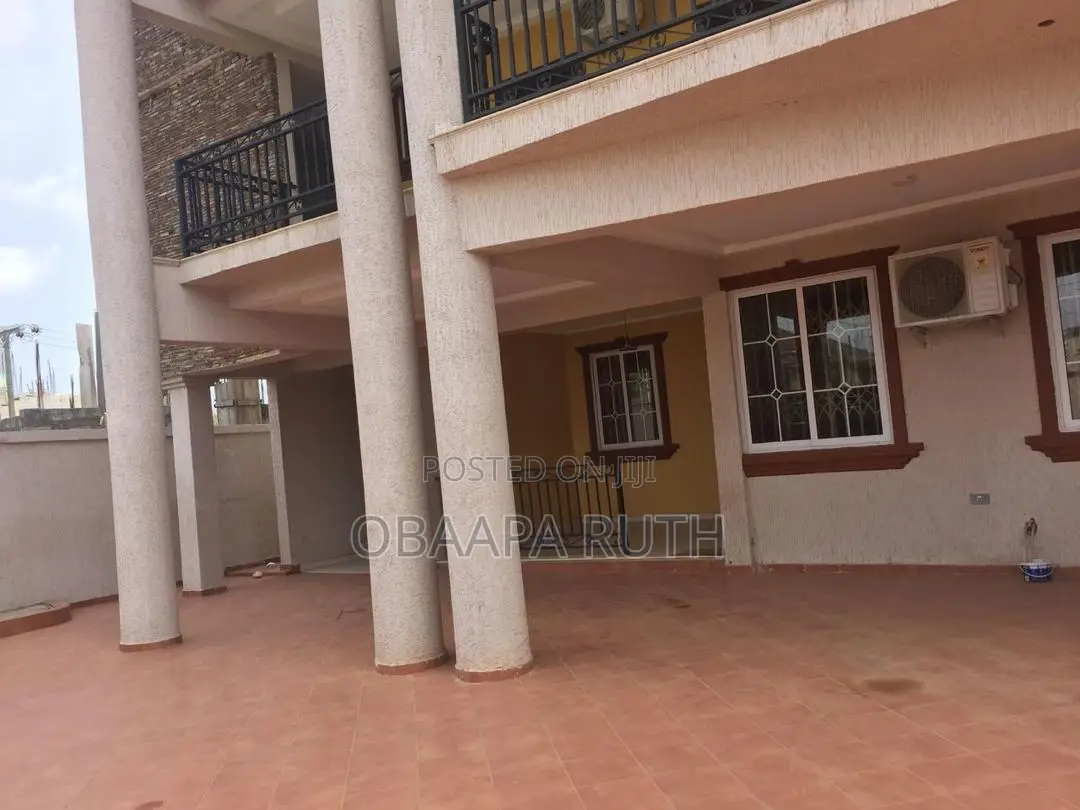2bdrm Townhouse / Terrace in Ogbojo, East Legon for rent