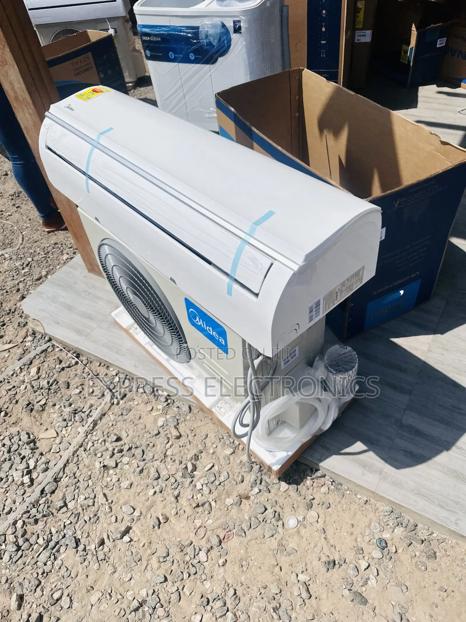 Very Cool Midea Split R410 2.0hp Air Conditioner White