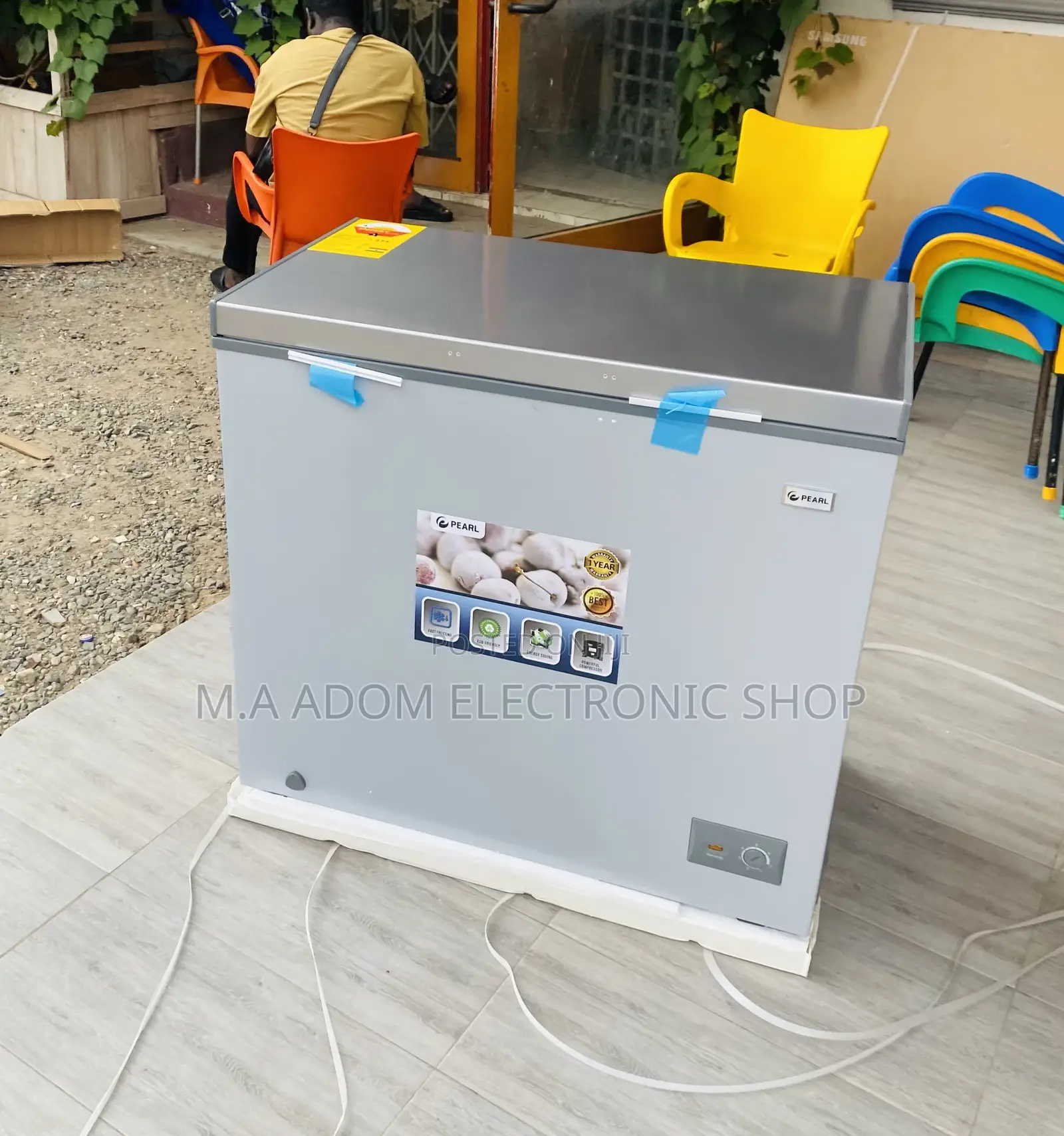 Shop Quality Pearl 200L Door Chest Freezer(PCF-240).