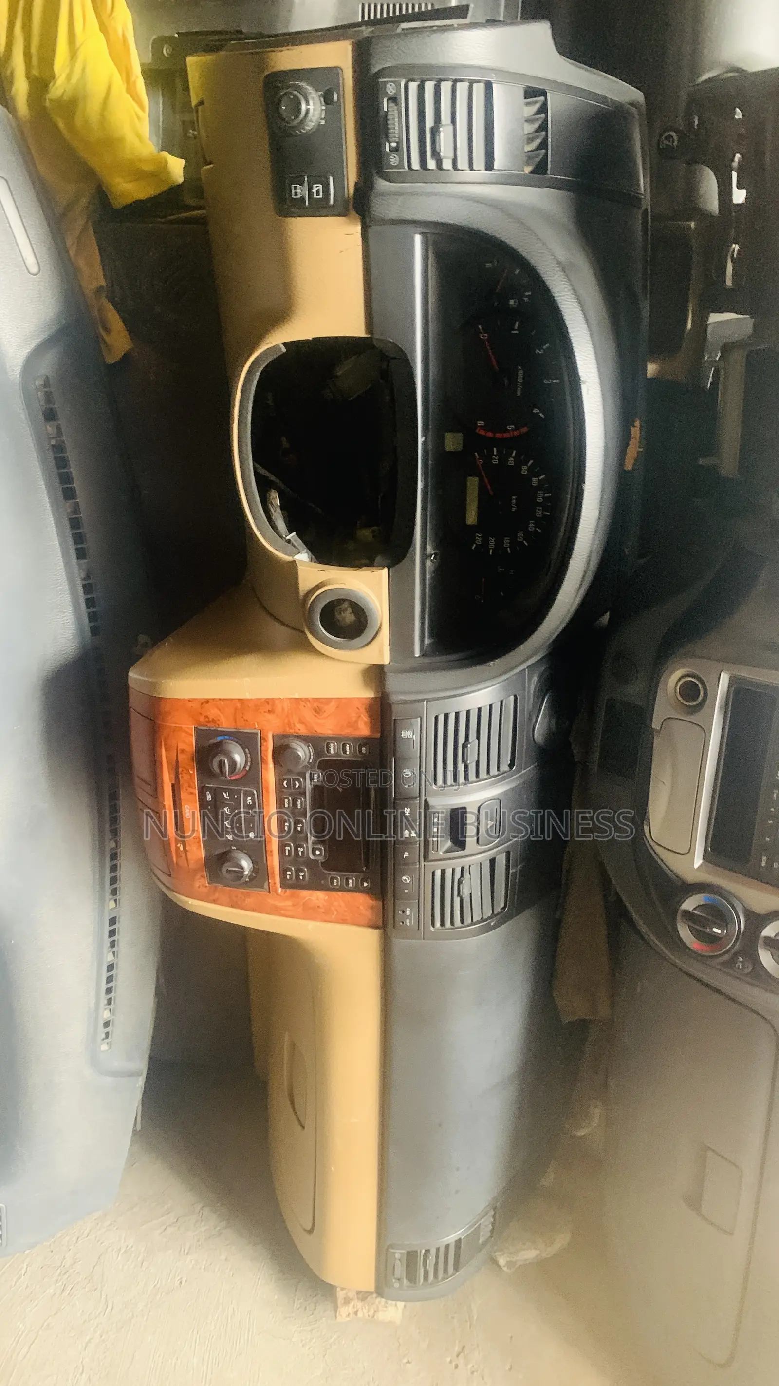 Rexton Dashboard
