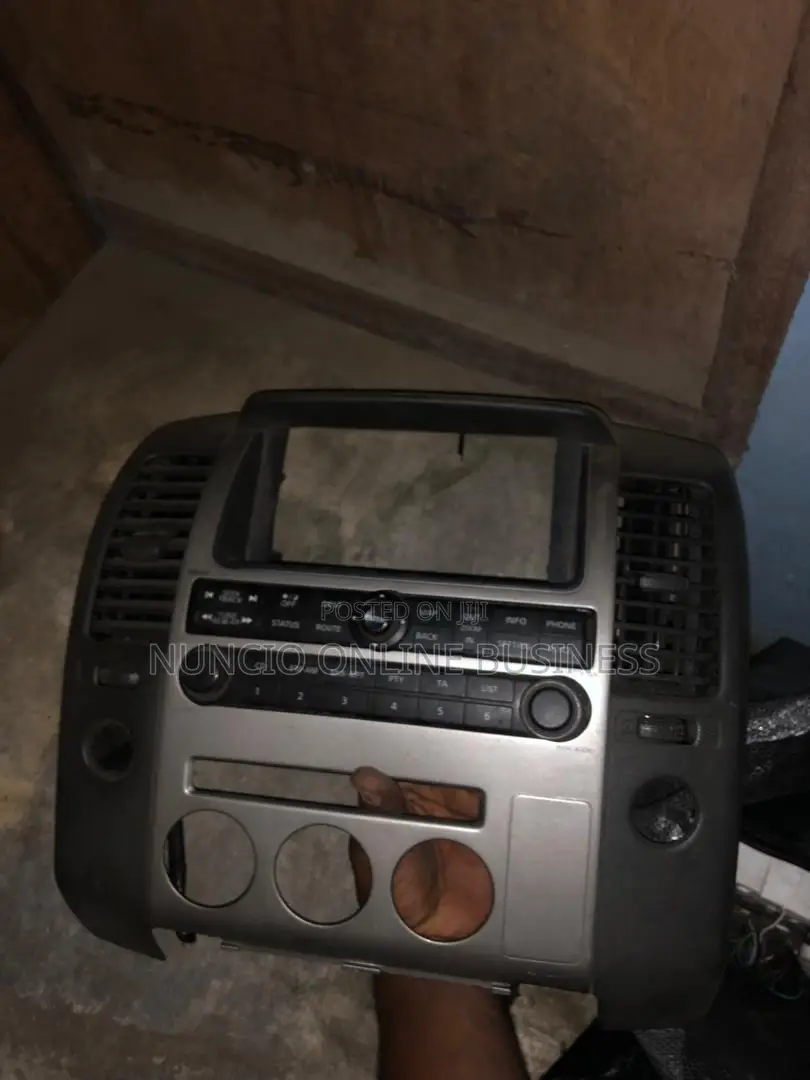 Nissan Pathfinder 2008 Dashboard Face