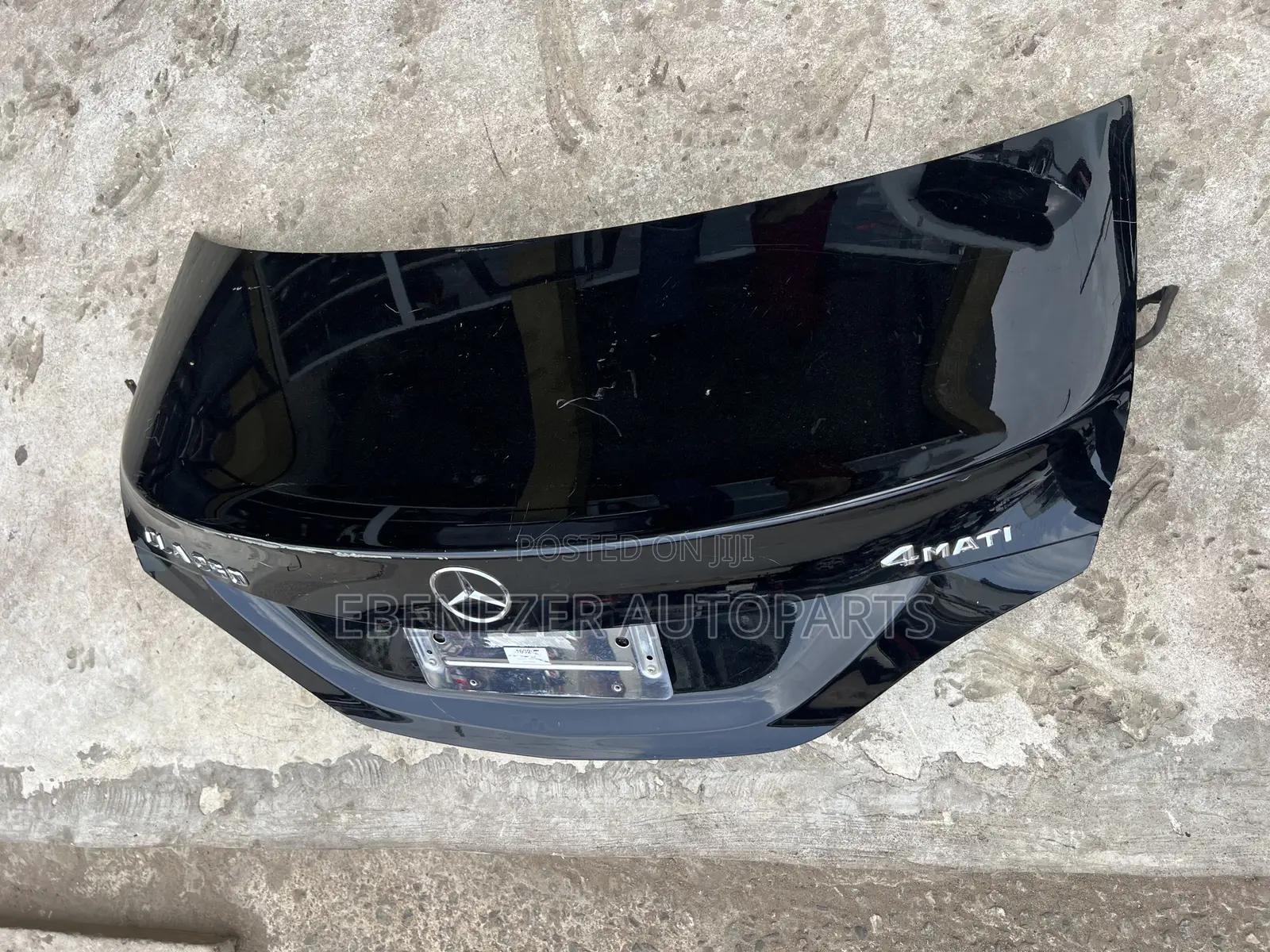 Mercedes Benz CLA 250 Boot