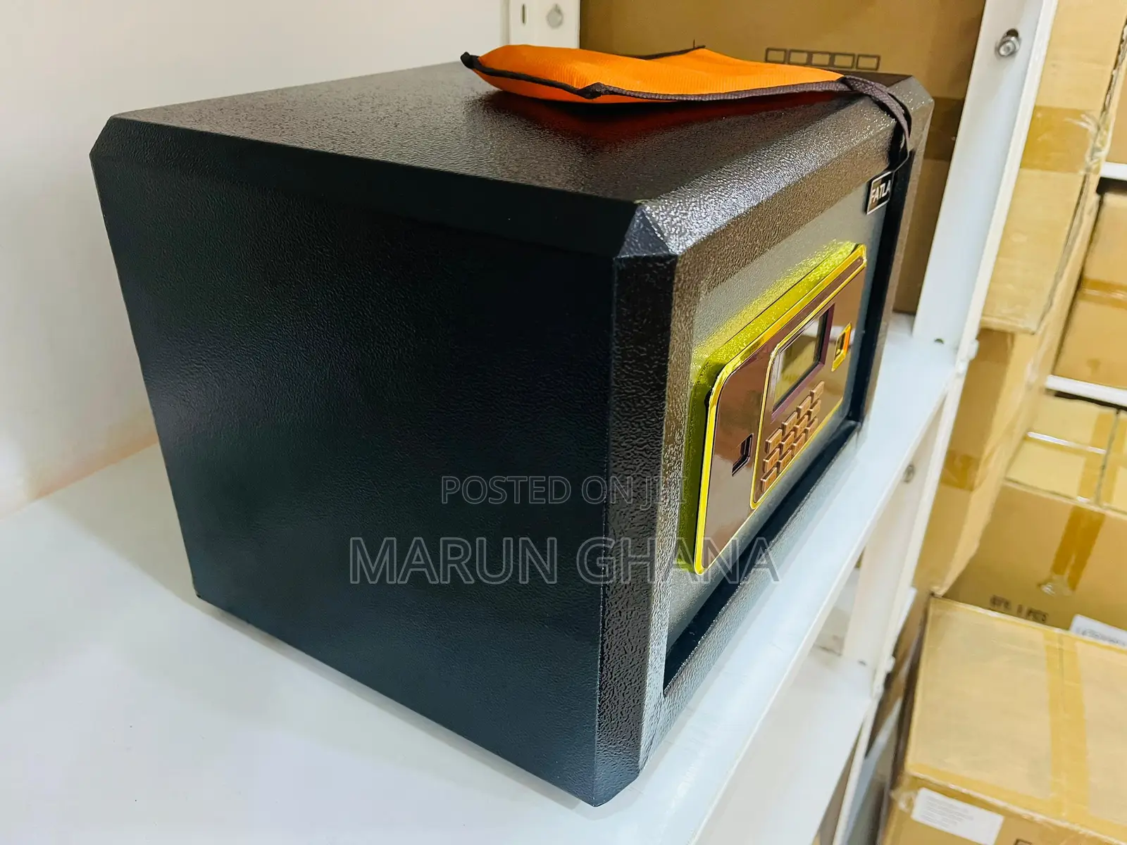 Fireproof Jewelry/Money Safe Locker Box 33kg With Alarm